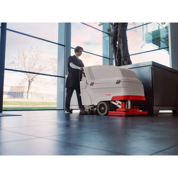 Grindų plovimo mašina Comac VEGA 65 BT 3