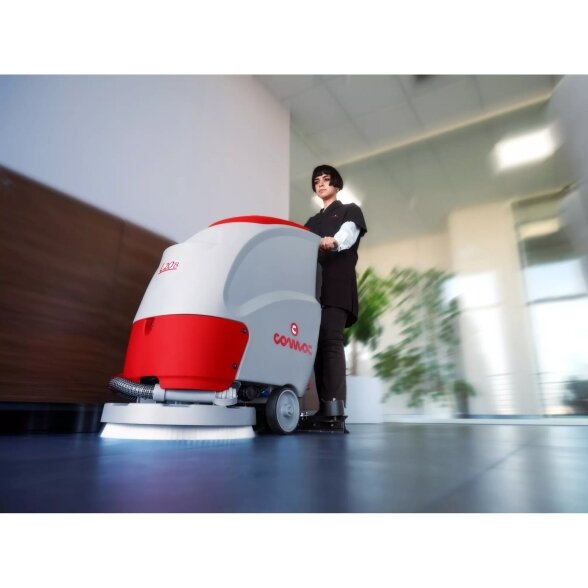 Grindų plovimo mašina Comac L20 B (pilnos komplektacijos) 1 Grindų plovimo mašina Comac L20 B (pilnos komplektacijos) 1