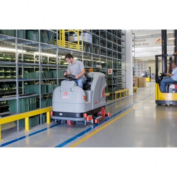Grindų plovimo mašina Comac ULTRA 120 B - AS 2 Grindų plovimo mašina Comac ULTRA 120 B - AS 2