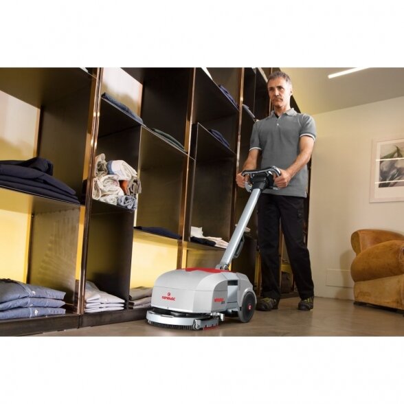 Grindų plovimo mašina Comac VISPA XS - Su padų laikikliu 1 Grindų plovimo mašina Comac VISPA XS - Su padų laikikliu 1
